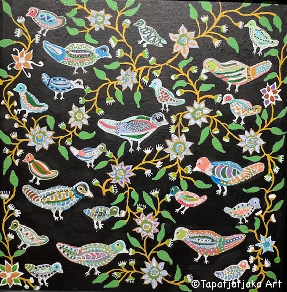 Tjulpu tjuta. (Many Birds) by Nora Campbell
